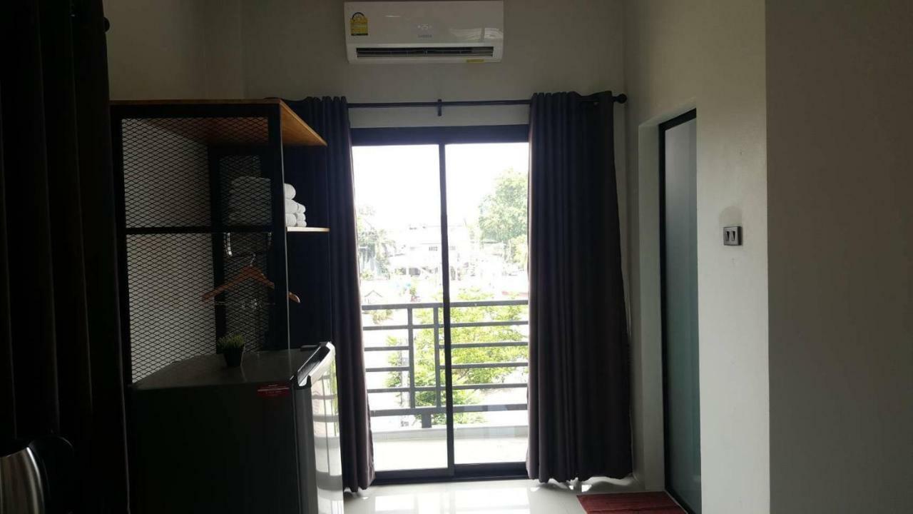 Aparthotel Dd Modern House à Surat Thani Extérieur photo